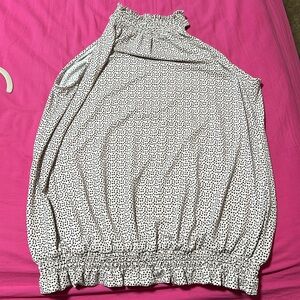 Adrianna Papell. Size Large.